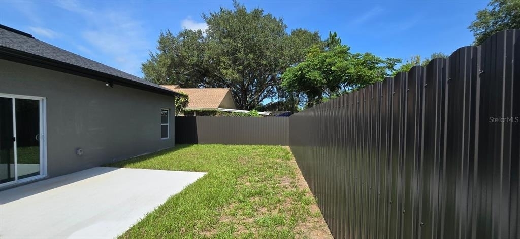13911 Ginger Creek Boulevard - Photo 2