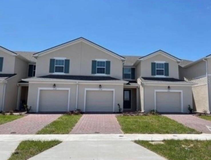 1152 Lakeshore Breeze Place - Photo 0