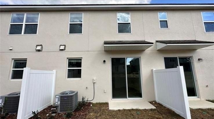 1152 Lakeshore Breeze Place - Photo 28