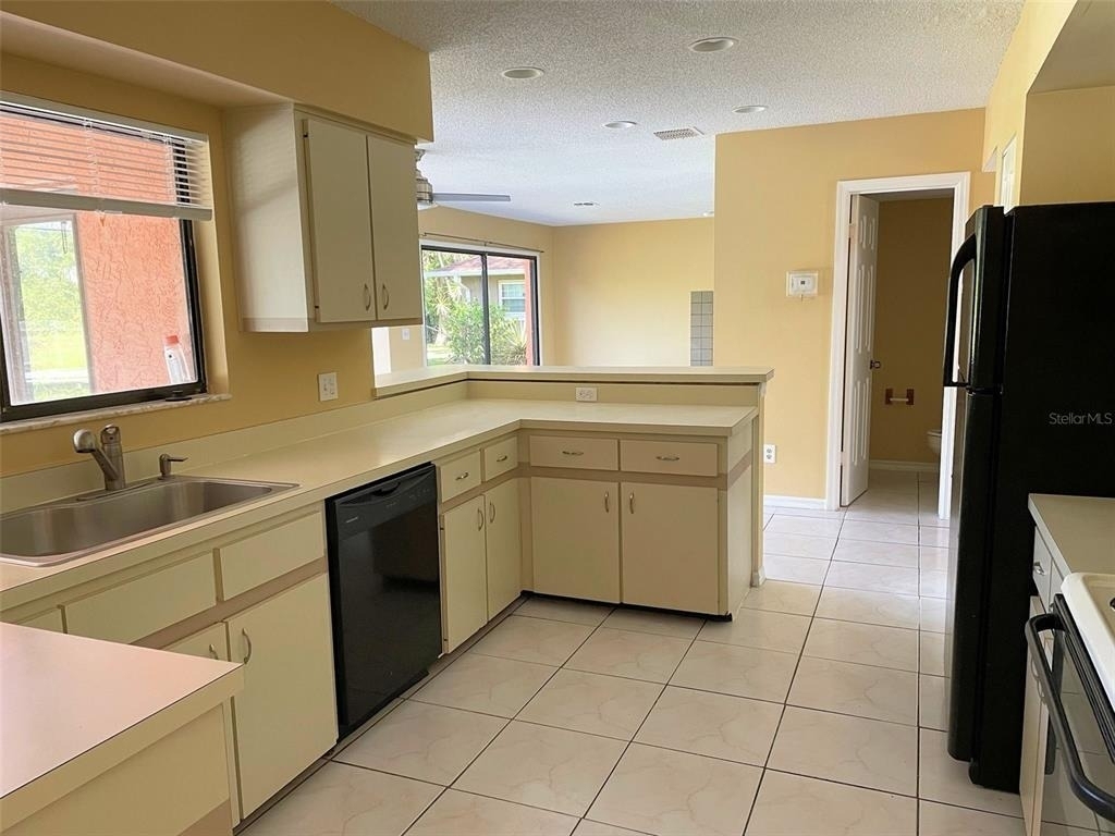 4431 Real Court - Photo 9