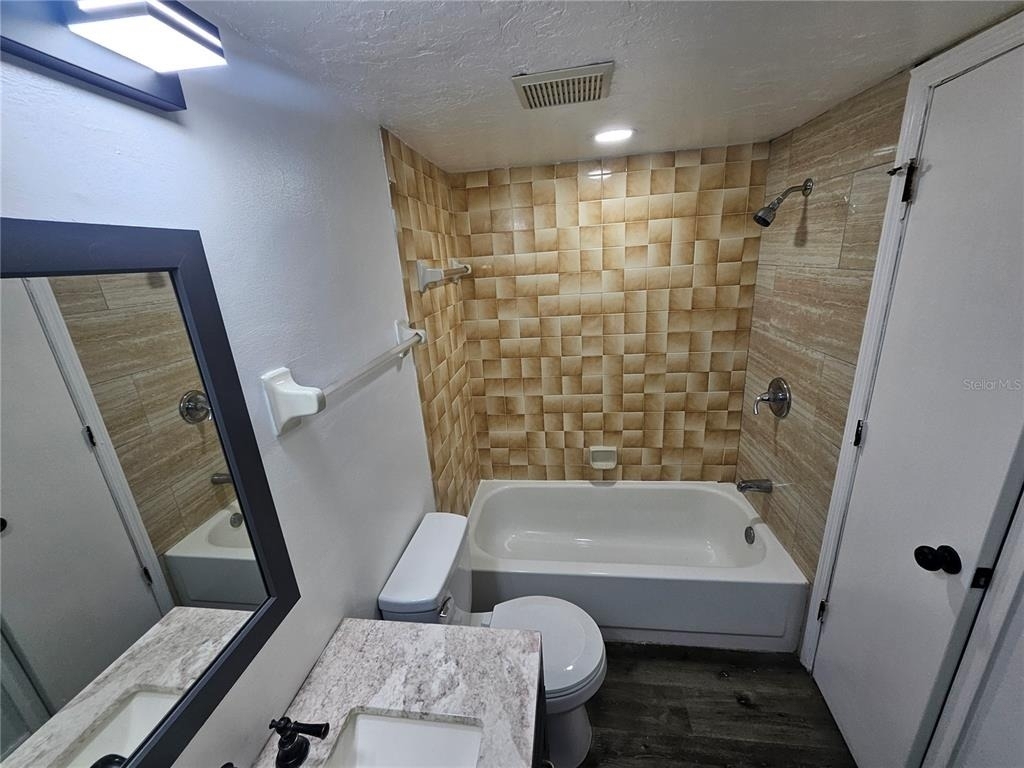 22523 Westchester Boulevard - Photo 6