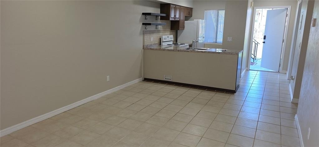 22523 Westchester Boulevard - Photo 10