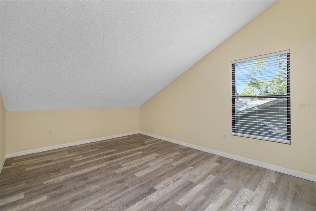 2004 Wood Hollow Place - Photo 22