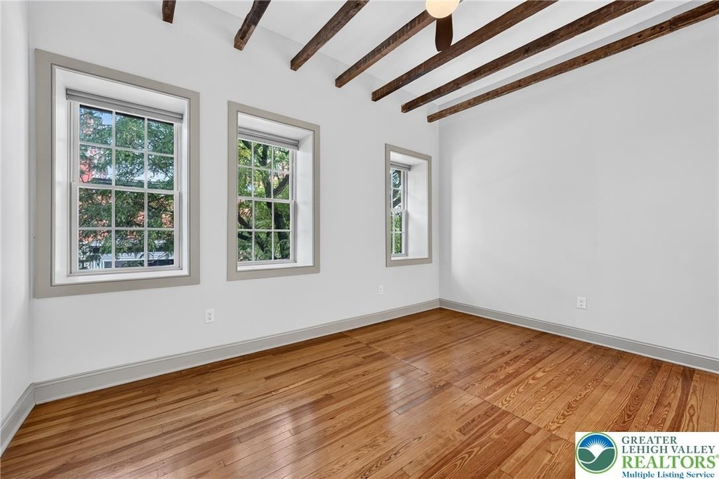 428 Northampton Street - Photo 17