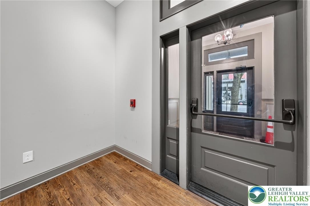 428 Northampton Street - Photo 6
