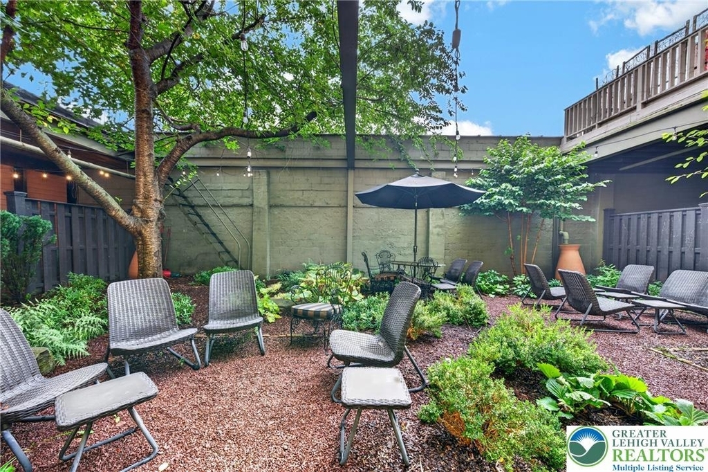 428 Northampton Street - Photo 32