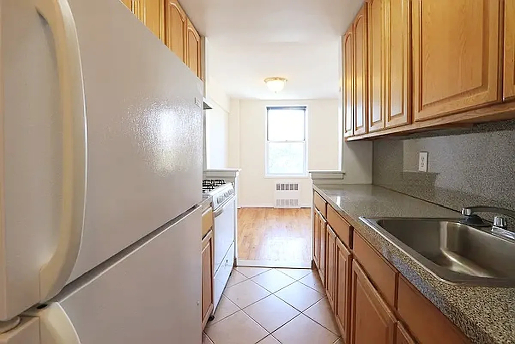 9602 4th Avenue - Photo 1