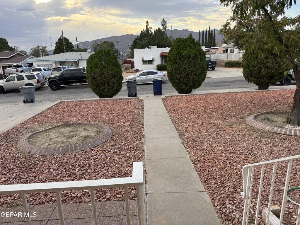 628 Loretto Road - Photo 10