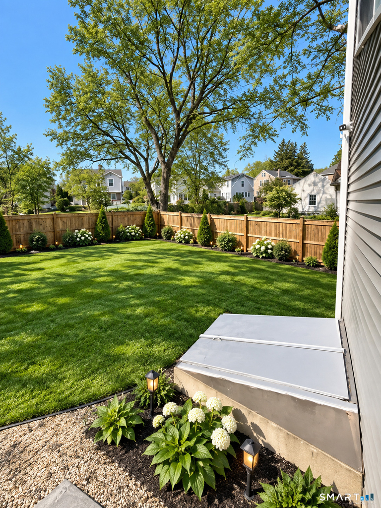 1081 Brooklawn Avenue - Photo 31