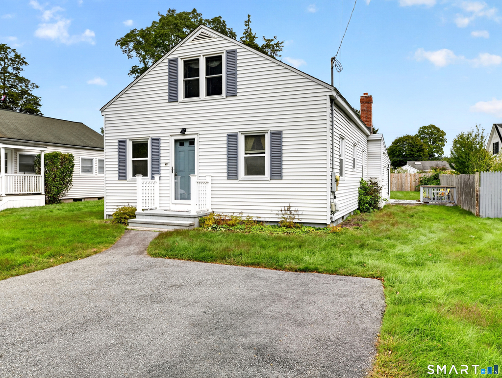 41 Harbor Avenue - Photo 1