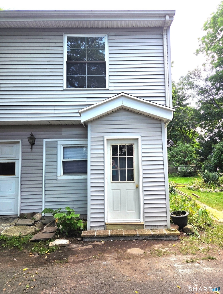 41 Vine Street - Photo 0