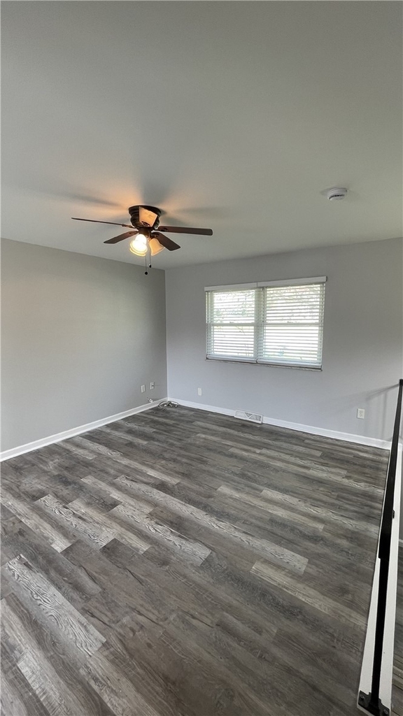 412 Mary St - Photo 4