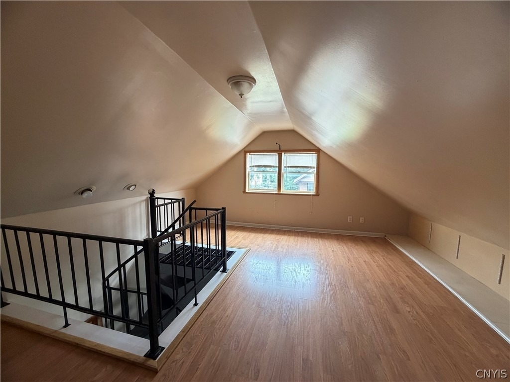 1230 Thorn Street - Photo 6
