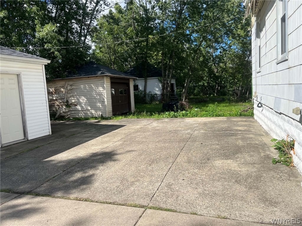 98 Freund Street - Photo 30