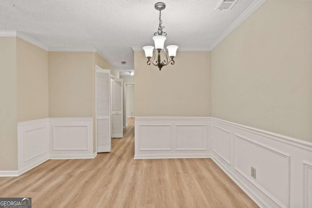 611 Barrington Hills Drive - Photo 22