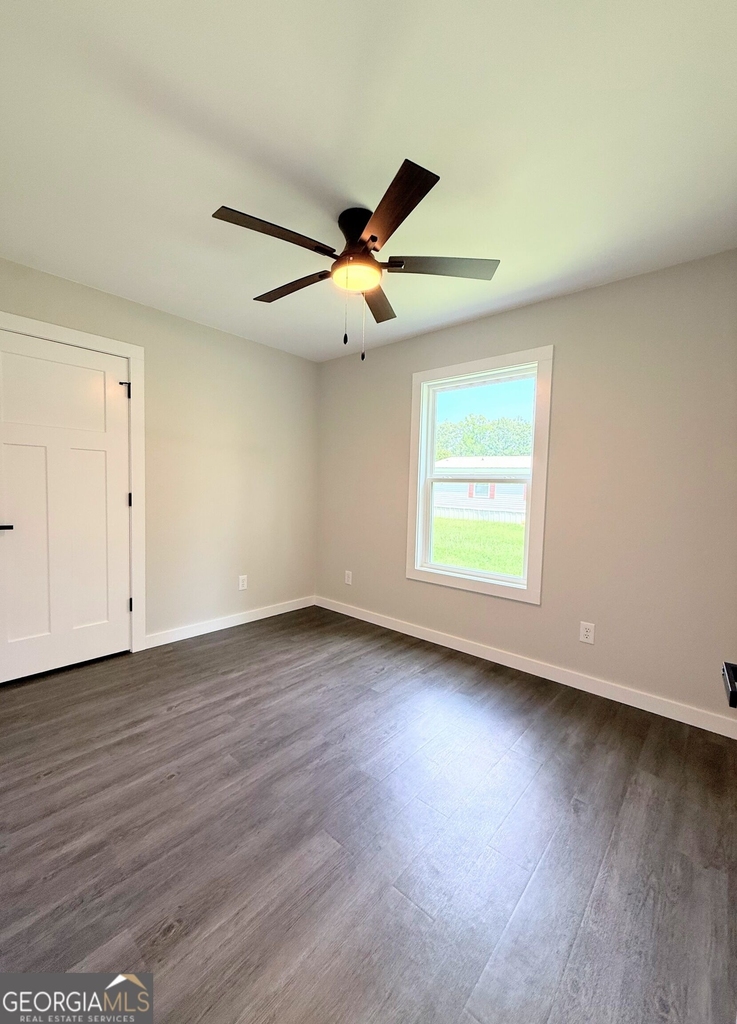 506 1st Avenue W - Photo 4
