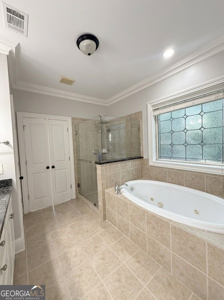 1602 Chatterton Court Ne - Photo 13
