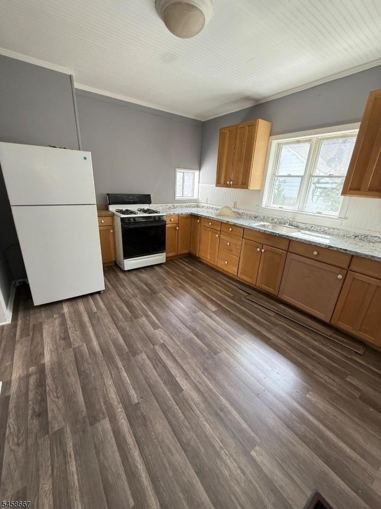 132 Boonton Ave - Photo 14