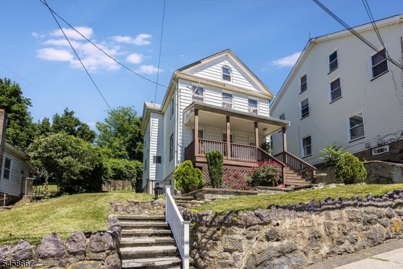 132 Boonton Ave - Photo 0