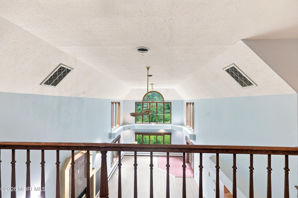 1180 Cynthia Lane - Photo 10