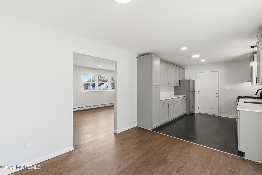 501 Adolphus Street - Photo 9