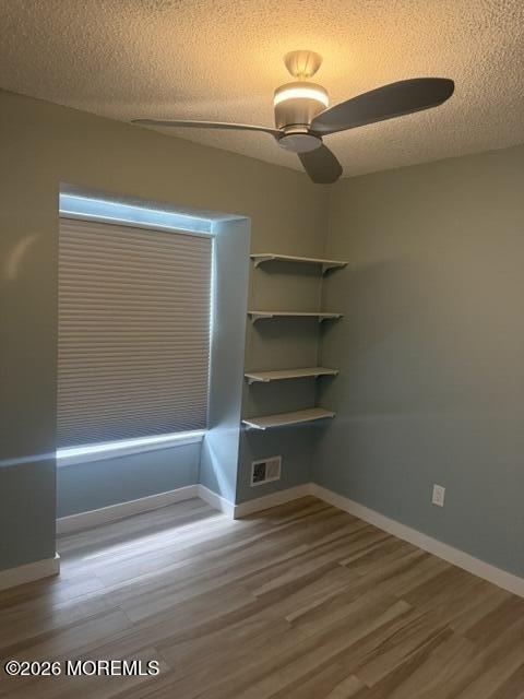 80 Bowline Street - Photo 13