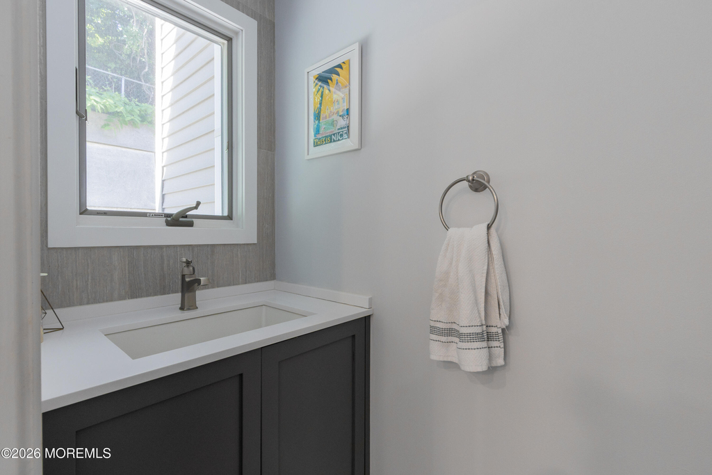255 Shore Drive - Photo 8
