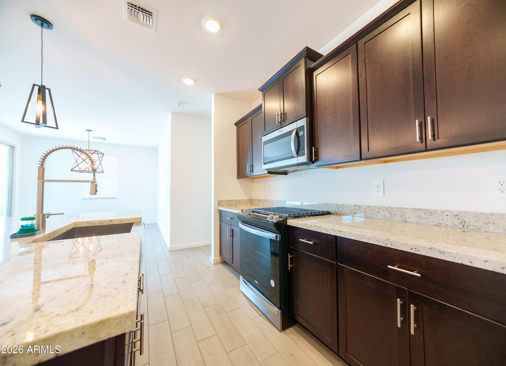 35215 W Marin Avenue - Photo 6