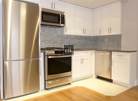 East 52nd Street - Photo 1