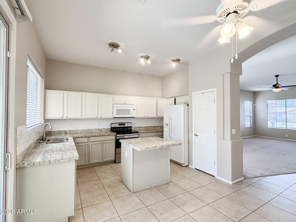 5946 W Sack Drive - Photo 10