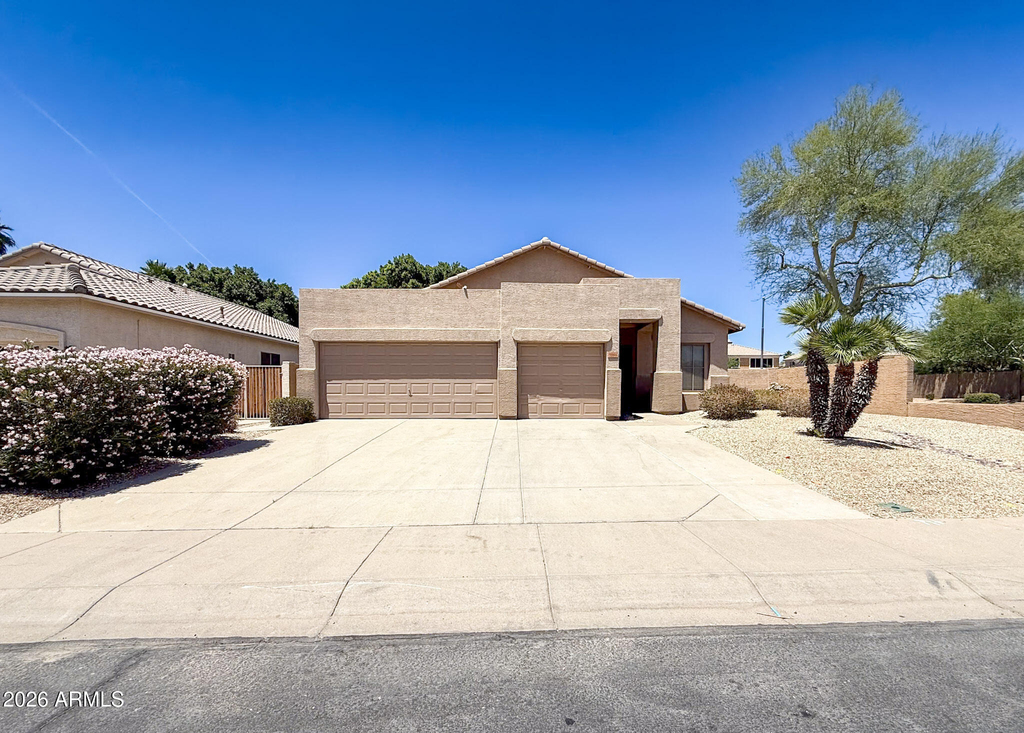 5946 W Sack Drive - Photo 3