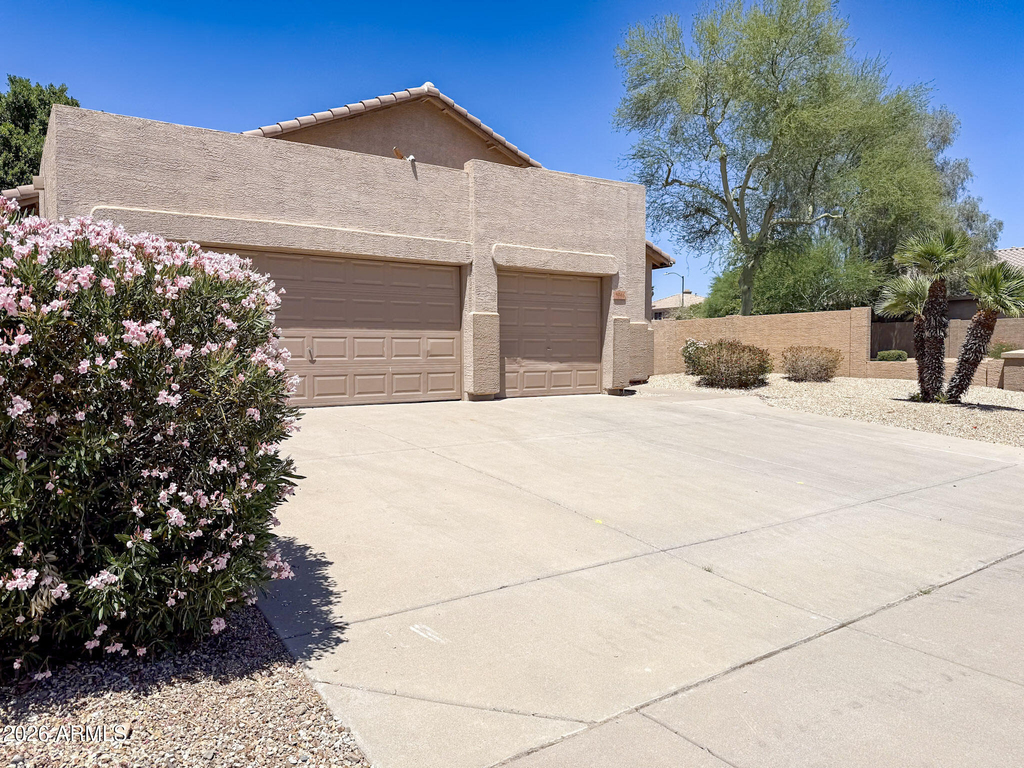 5946 W Sack Drive - Photo 2