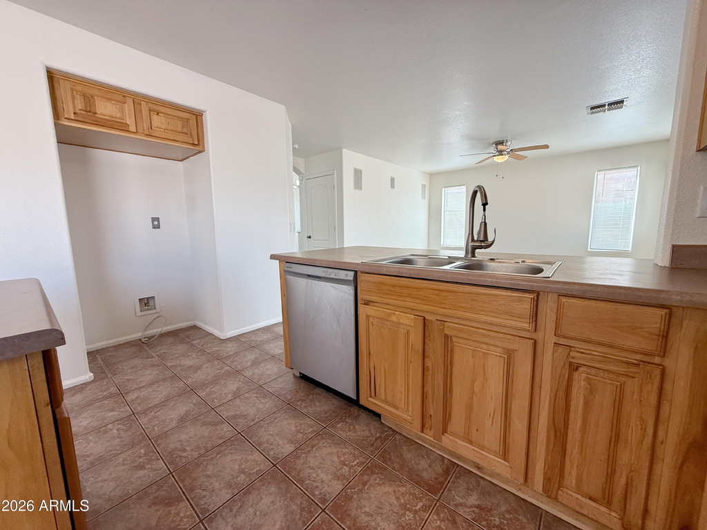 4802 W Fawn Drive - Photo 11