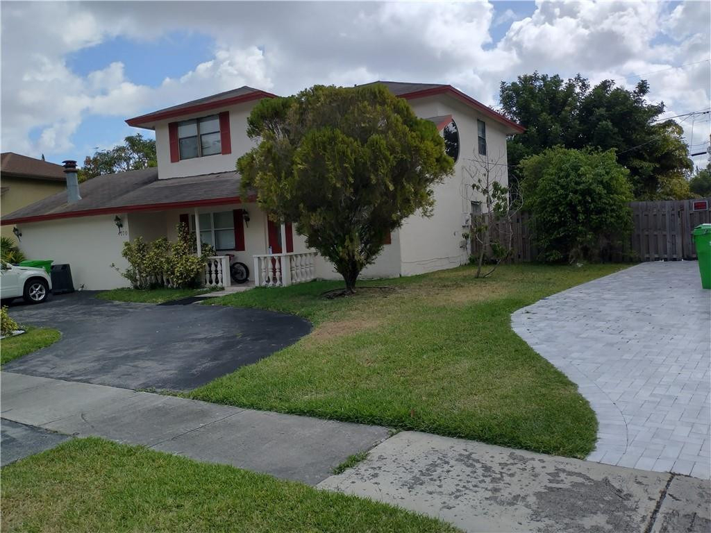 4770 Nw 113th Terrace Nw - Photo 0