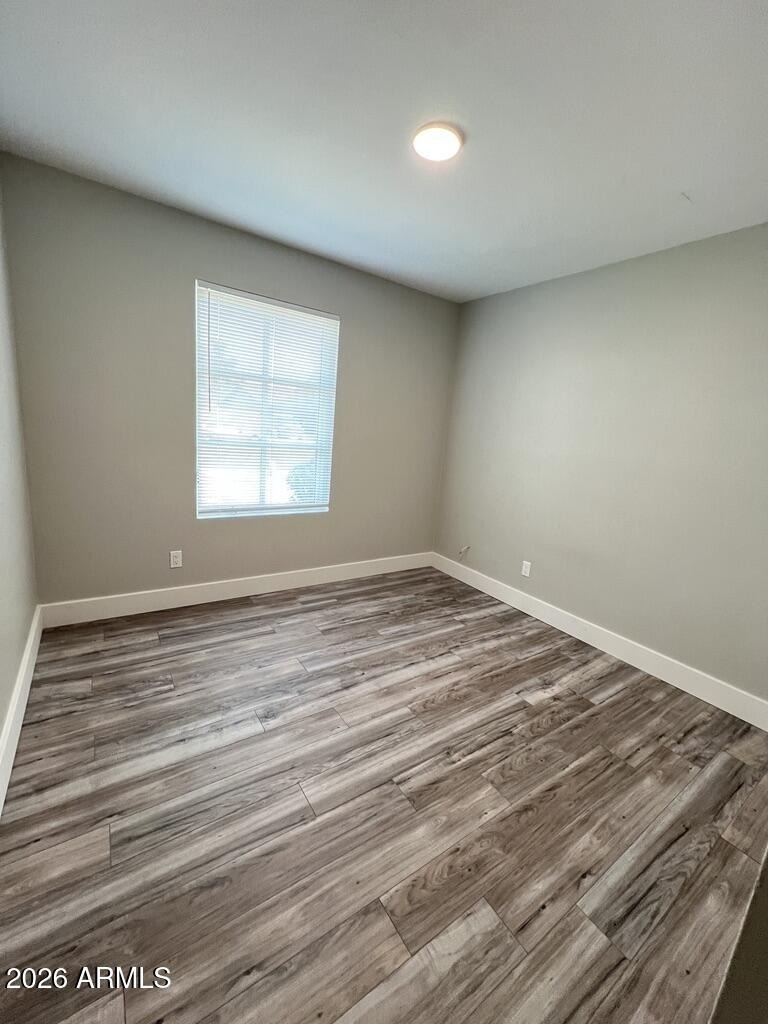 1129 W Hackamore Street - Photo 6