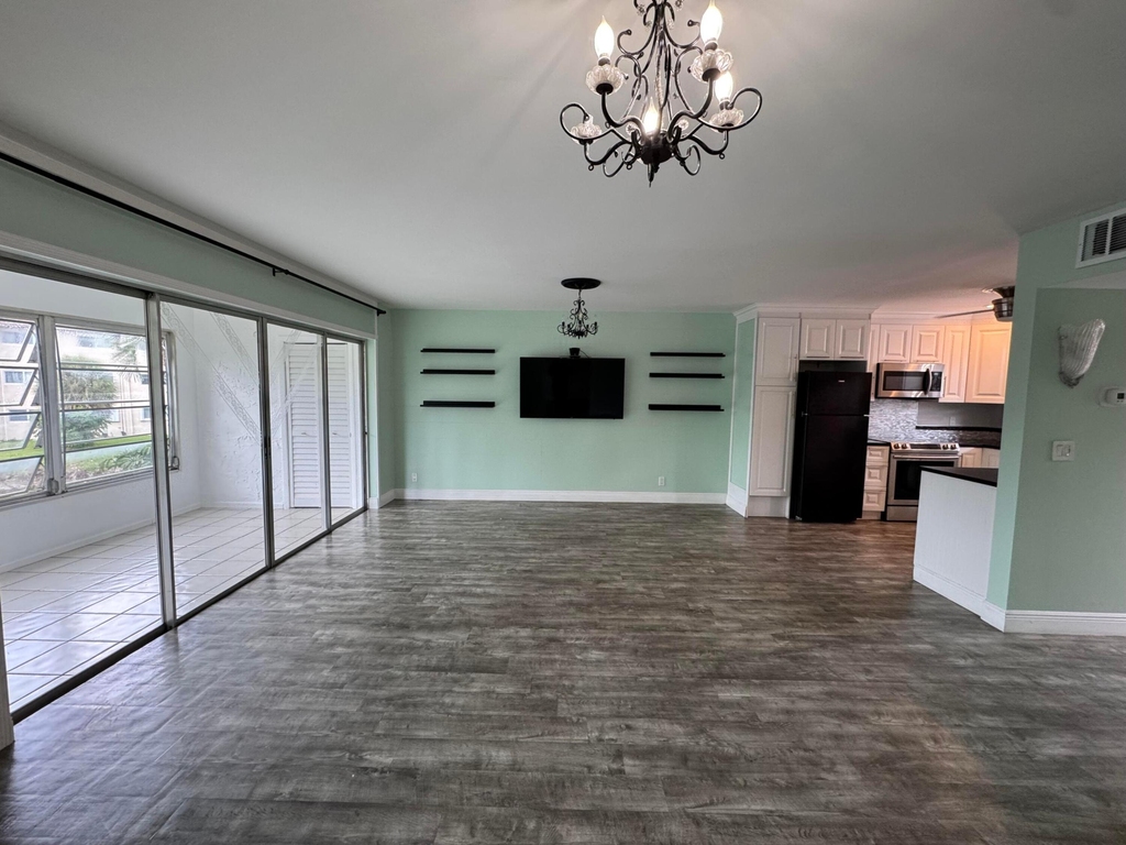 721 Lori Drive - Photo 8