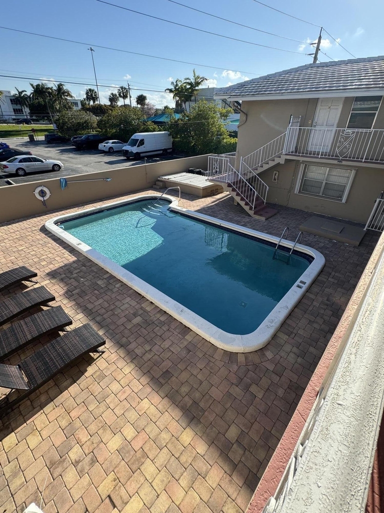 2864 Ne 32nd Street - Photo 32