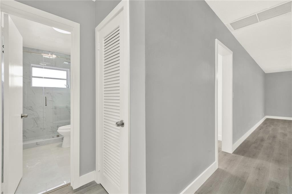 2864 Ne 32nd Street - Photo 17