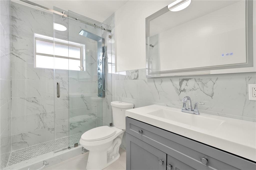 2864 Ne 32nd Street - Photo 11