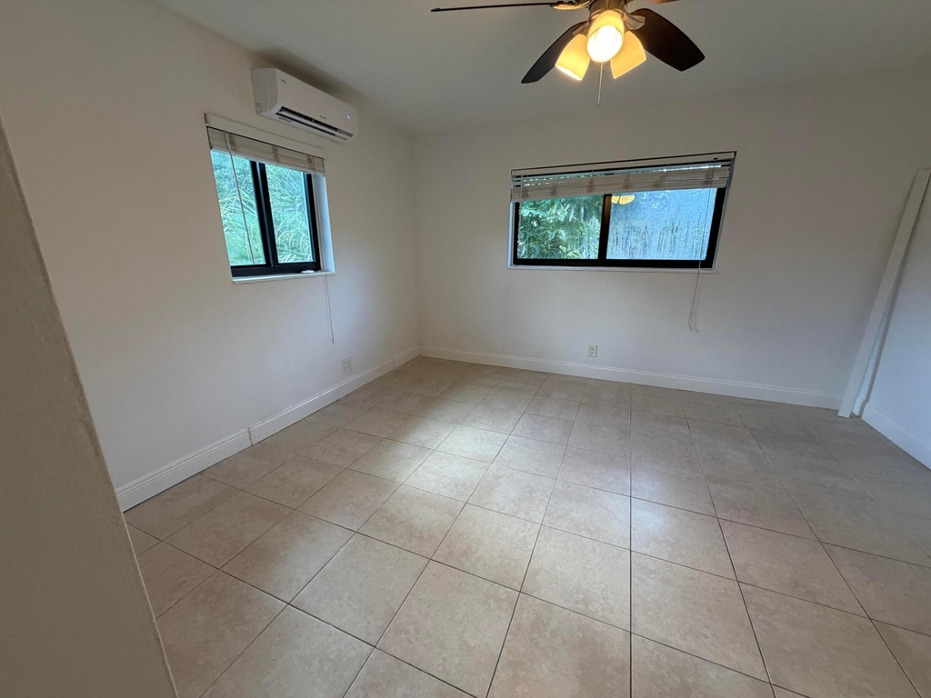 2255 Ne 51st Street - Photo 14