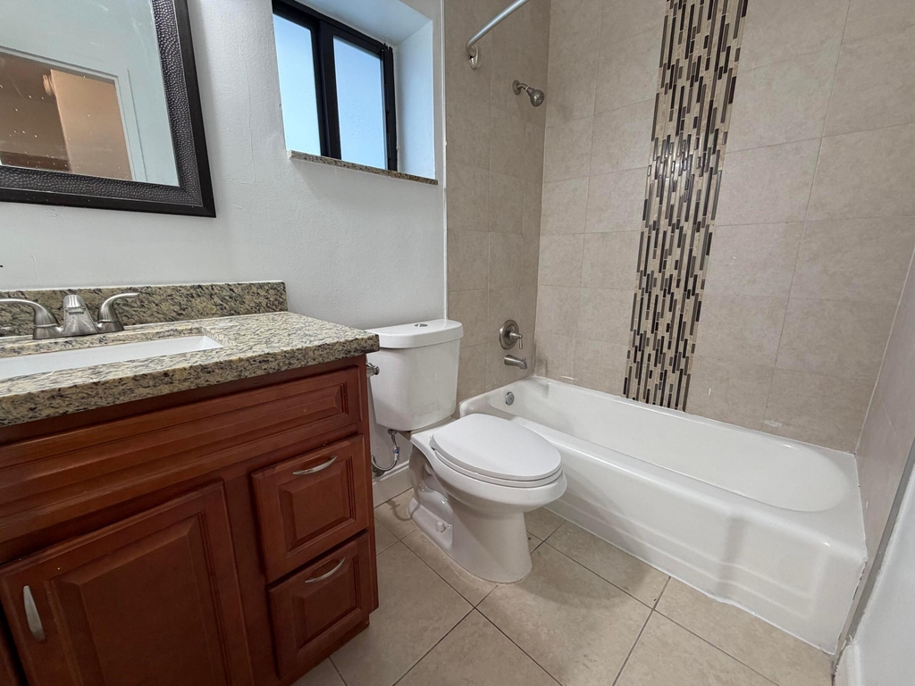 2255 Ne 51st Street - Photo 13