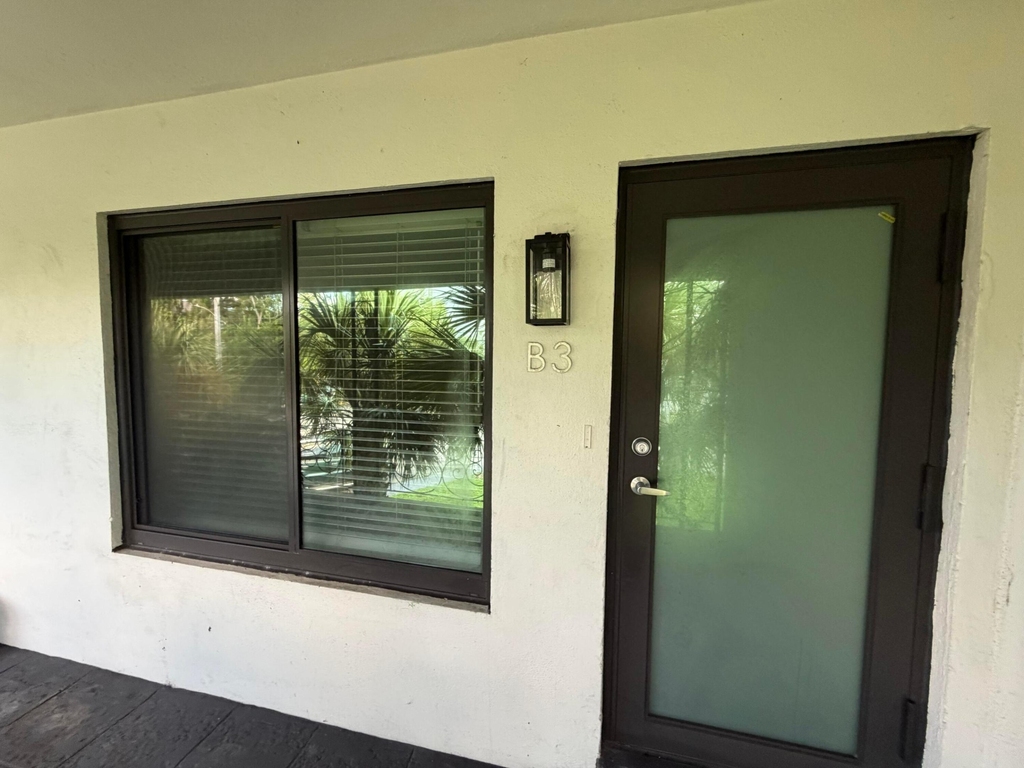2255 Ne 51st Street - Photo 18