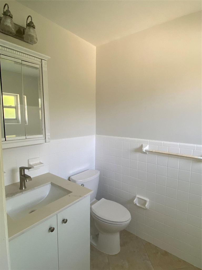 853 Se 4th Court - Photo 6