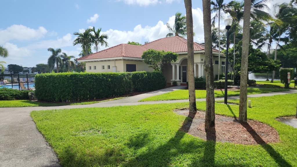 820 Lavers Circle - Photo 17