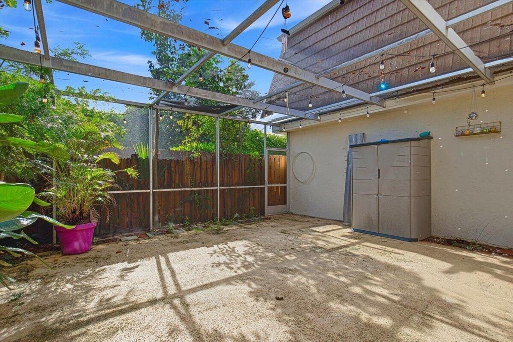 11635 Ficus Street - Photo 27