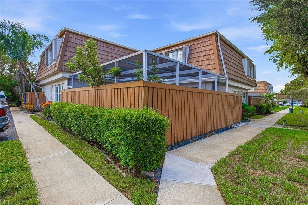 11635 Ficus Street - Photo 0