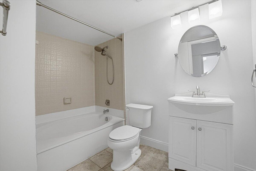 11635 Ficus Street - Photo 12