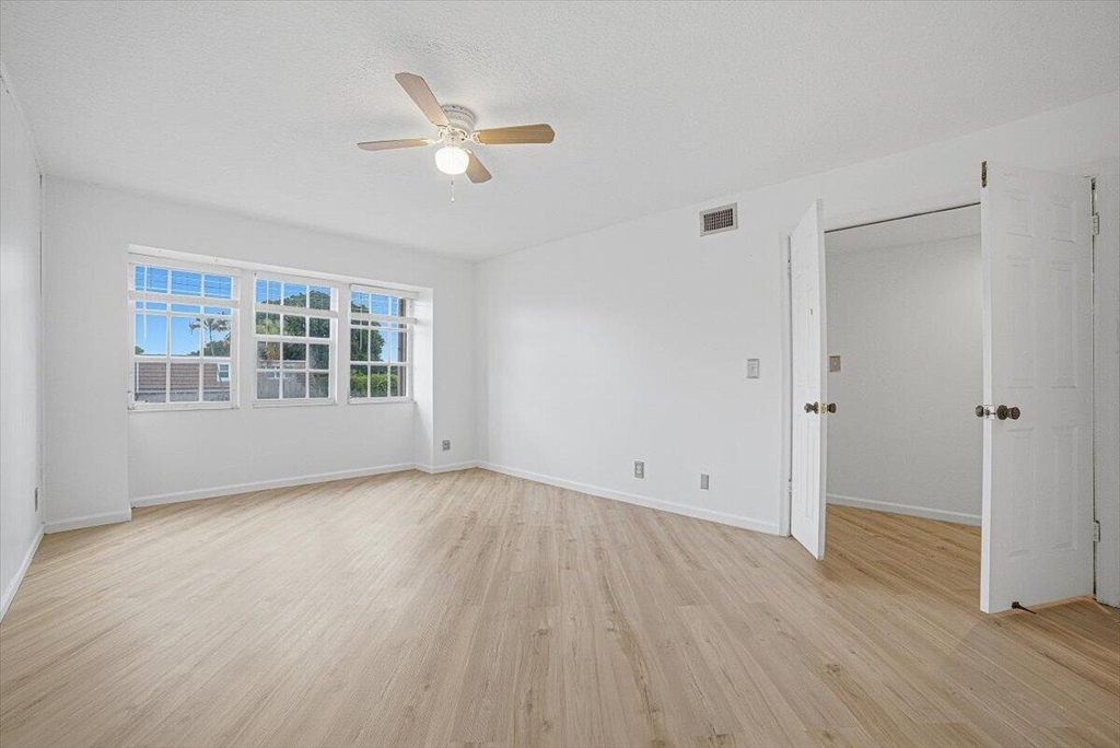 11635 Ficus Street - Photo 21