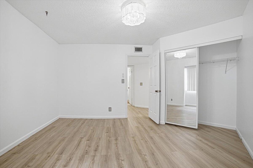 11635 Ficus Street - Photo 14