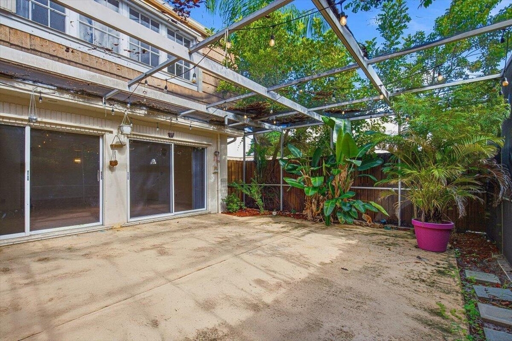 11635 Ficus Street - Photo 26